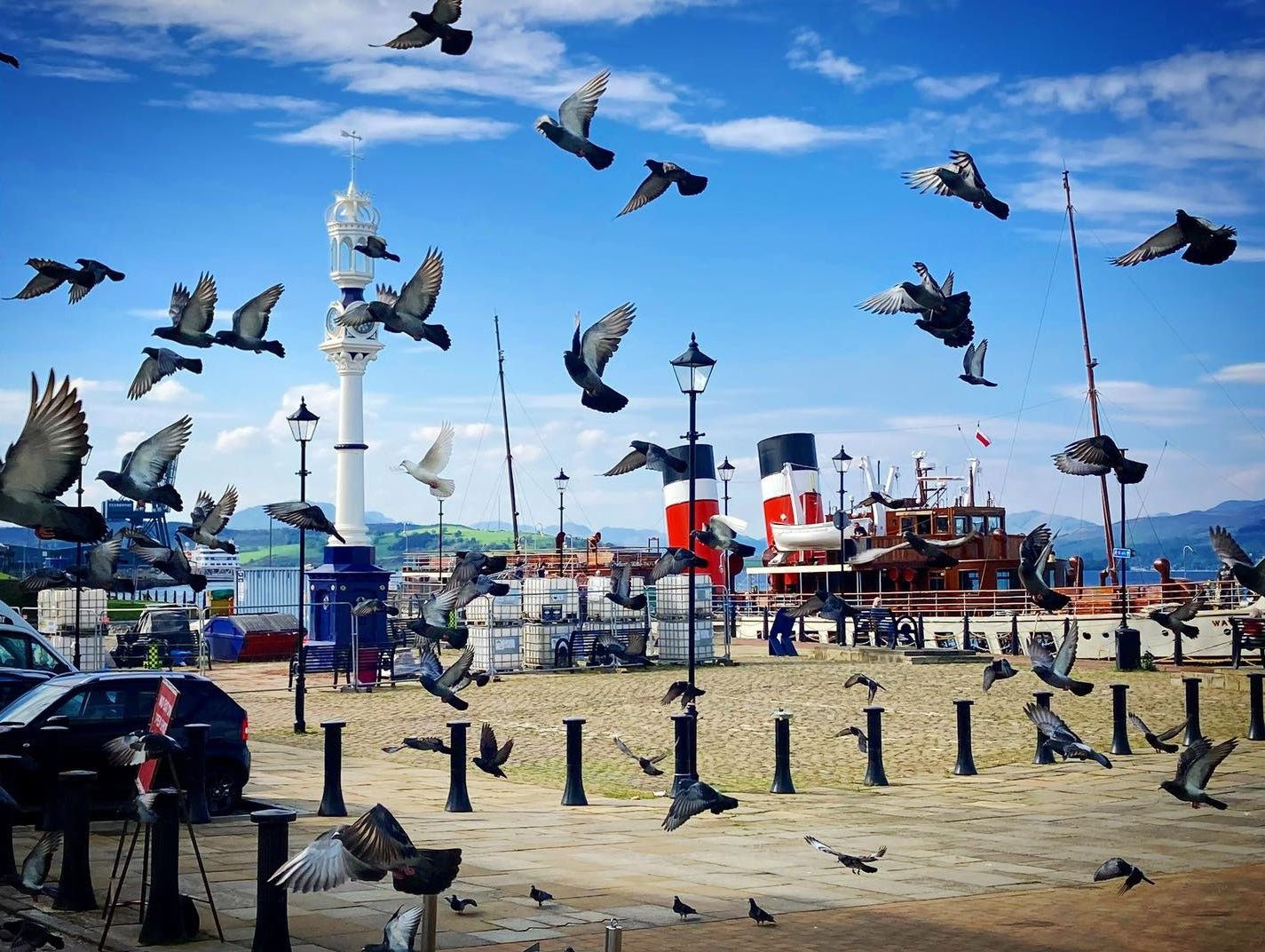 Custom House Pigeons Scottish Landscape Photography-Scottish Landscape Photography-River Clyde Art Gallery-Paintings, Prints, Homeware, Art Gifts From Scotland By Scottish Artist Kevin Hunter