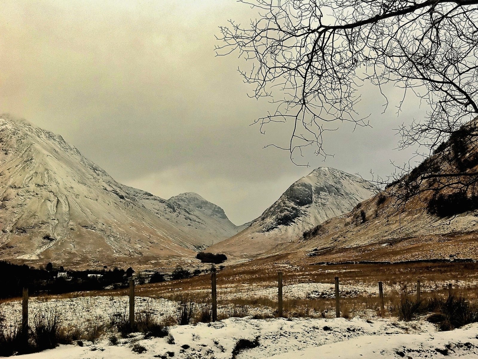 Winter In Glencoe Scottish Landscape Photography-Scottish Landscape Photography-Glencoe Art Gallery-Paintings, Prints, Homeware, Art Gifts From Scotland By Scottish Artist Kevin Hunter